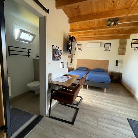 Bed and Breakfast Bed & Bike Gasthuus Texel Den Burg Esterno foto
